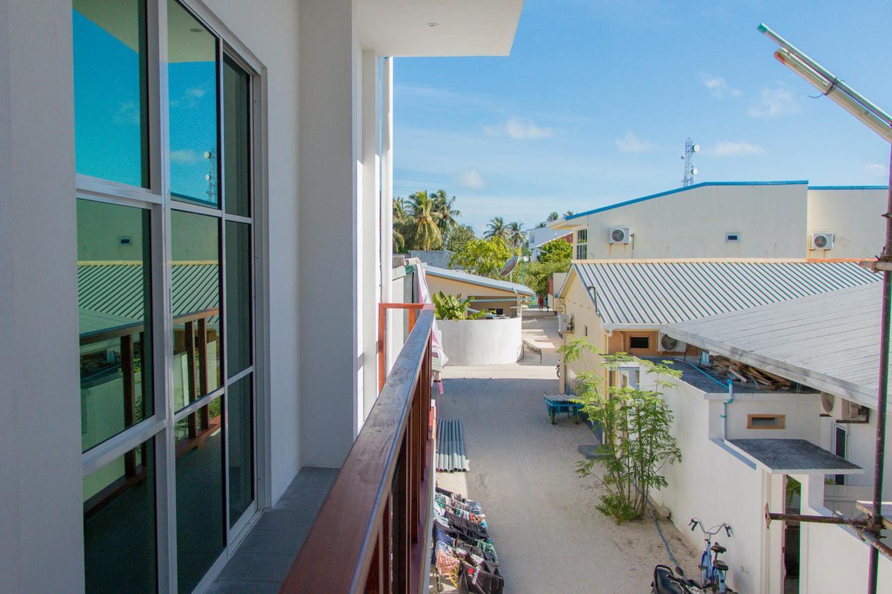 Hotel Kokaa Maafushi Exterior foto